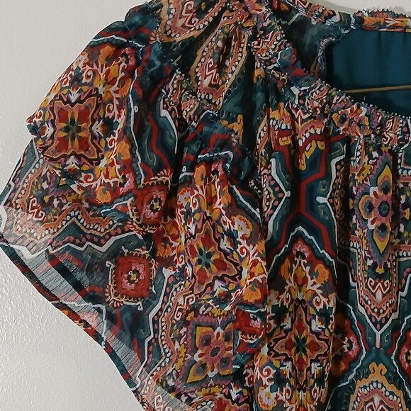 LOFT blouse - size small - dark green with gold, burgundy, white pattern - Picture 2 of 8